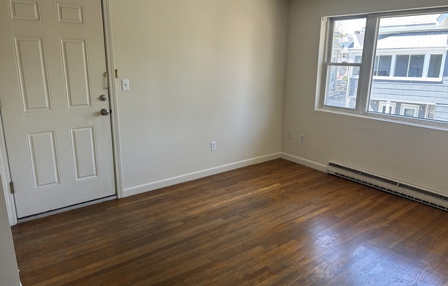 57 NEWBURY AVE