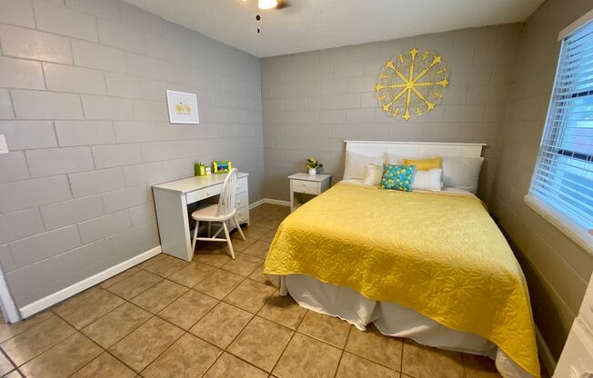 1 bed, 1 bath, $900