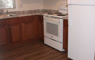 2 beds, 1 bath, $1,500, Unit 1707 - 7