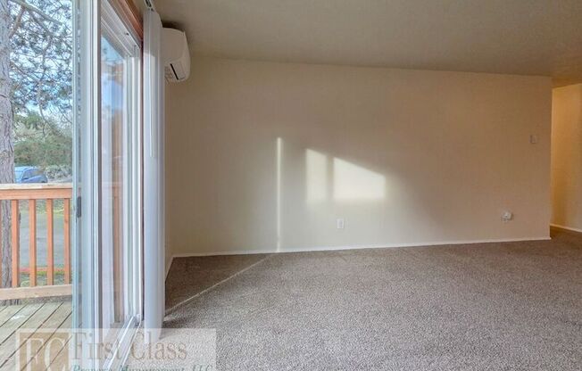 9555 SW HALL BLVD, UNIT 9