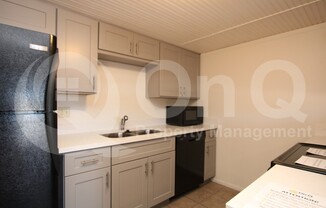 2 beds, 1.5 baths, 890 sqft, $1,549, Unit 1088