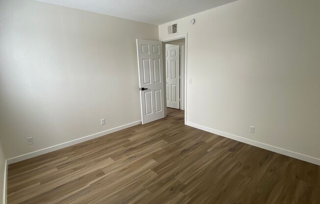 2 beds, 1 bath, 925 sqft, $1,500, Unit 2516-0621