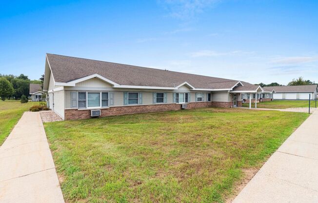 2 beds, 1 bath, 900 sqft, $995, Unit 2840-110