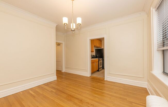 1 bed, 1 bath, 765 sqft, $1,445, Unit 605-2L