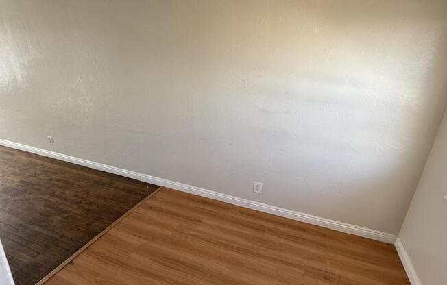 304 N 14 ST