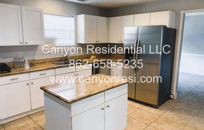 Recently Renovated!!Beautiful 3BR home.