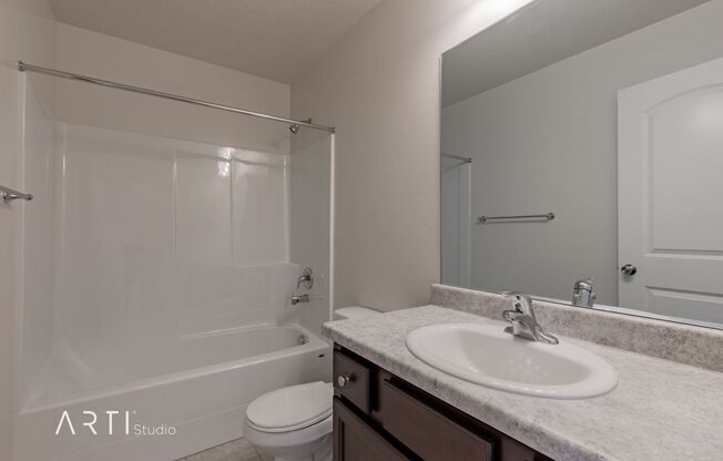 1 bed, 1 bath, 450 sqft, $595