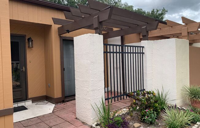 Well maintained townhome in Winter Park