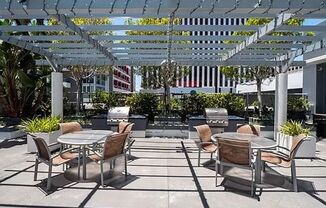 2 beds, 2 baths, $3,950, Unit Unit 1604