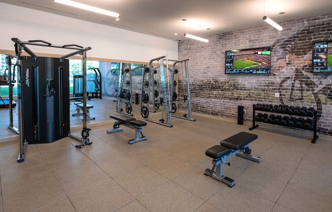 Modern Fitness Center at Sinclaire on Seminary, Alexandria