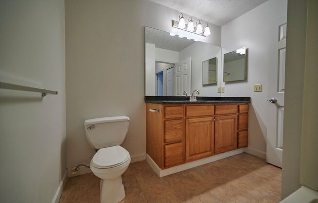 2 beds, 2 baths, 1,556 sqft, $2,315, Unit 7106