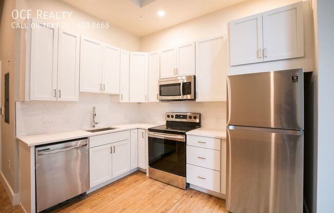 Studio, 1 bath, 451 sqft, $1,279