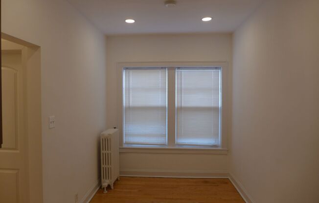 1 bed, 1 bath, 625 sqft, $1,595, Unit 304