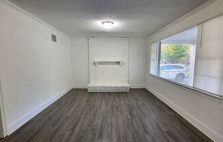 2 beds, 1 bath, $1,000