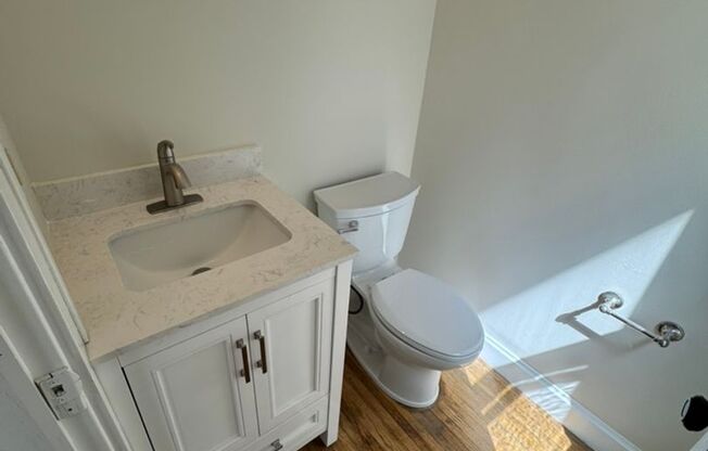 BRAND NEW UPDATES!  3 BEDROOMS / 1.5 BATHS Available July 1st!  See it TODAY!