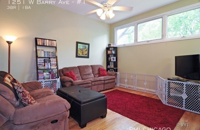 1251 W Barry Ave