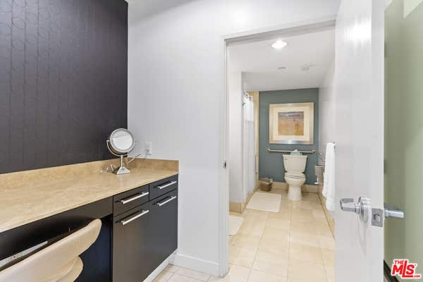 2 beds, 2 baths, 1,584 sqft, $6,800