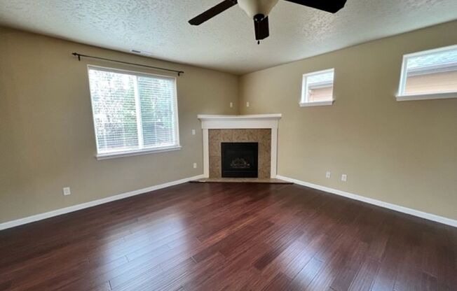 Three Bedroom in SW Bend Aspen Rim Neighborhood
