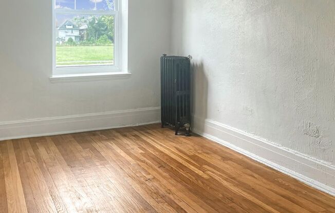 1 bed, 1 bath, 535 sqft, $1,090, Unit 102