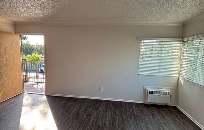 1 bed, 1 bath, 750 sqft, $2,330, Unit 1410