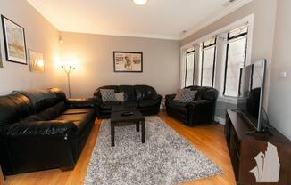 4865 N Hermitage Ave, Chicago IL 2W