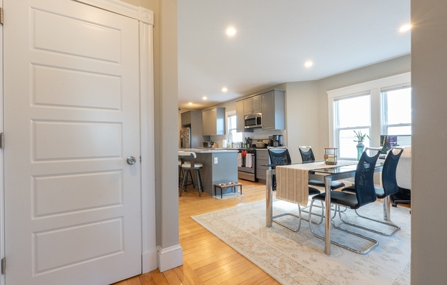 49 MONTVALE