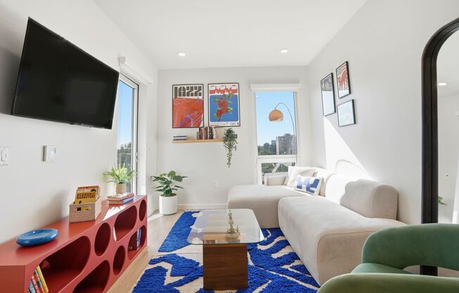 1 bed, 1 bath, 490 sqft, $2,695, Unit 604