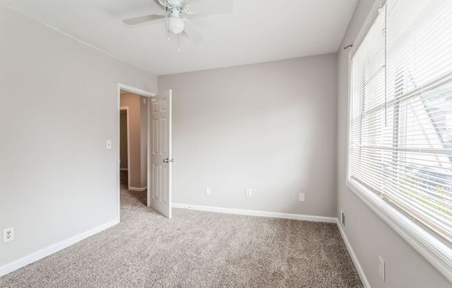 2 beds, 2 baths, 1,125 sqft, $1,100, Unit M-7 Flat