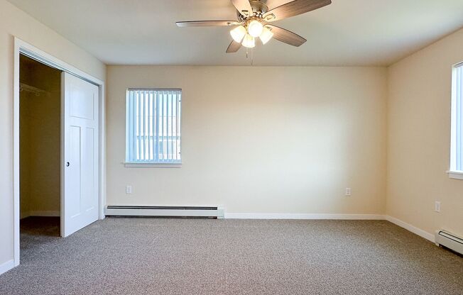 2 beds, 2 baths, 1,435 sqft, $1,815