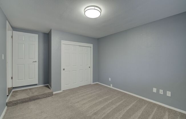 3 beds, 1 bath, $3,100