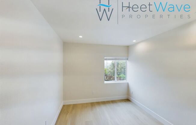 2 beds, 1 bath, $2,695, Unit 5071 - 104