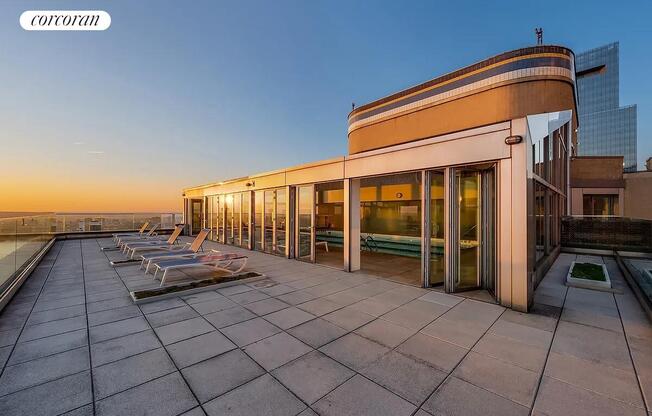 Studio, 1 bath, 615 sqft, $4,250, Unit 26D