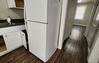 1 bed, 1 bath, $650