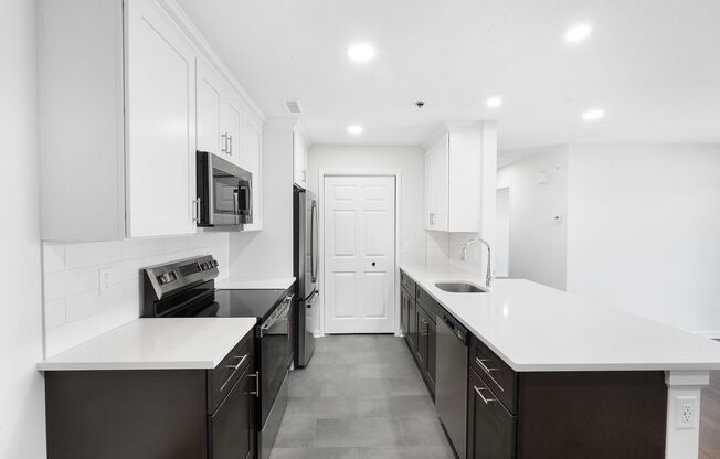 1 bed, 1 bath, 718 sqft, $2,650, Unit 300-062