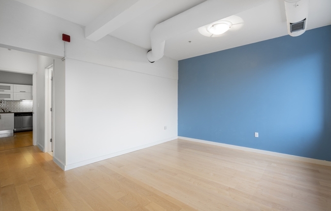 2 beds, 2 baths, 1,708 sqft, $5,500, Unit 6-5