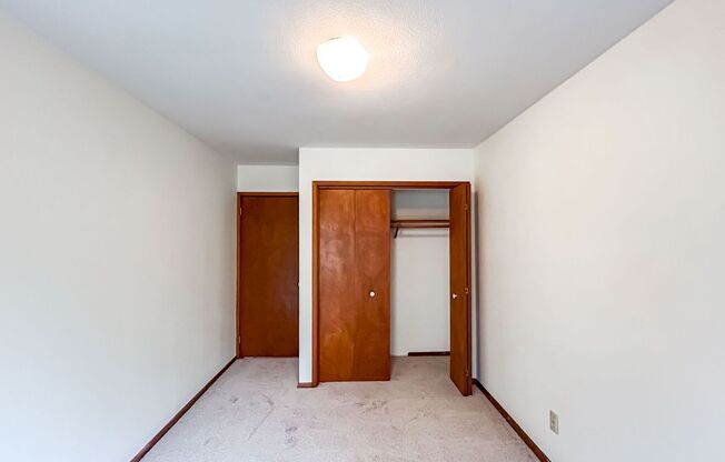 2 beds, 1.5 baths, 750 sqft, $1,250, Unit 107