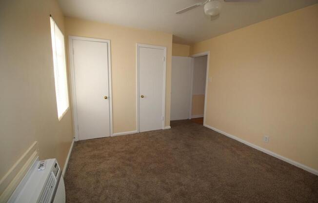 2 beds, 1 bath, 1,100 sqft, $1,695