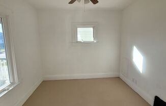 4 beds, 1 bath, $1,300