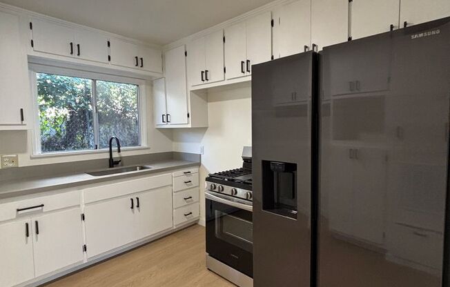 6817-6819 N. Figueroa St.