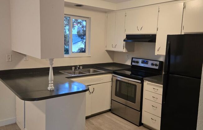 Meadow Creek Apartments