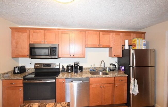 1 bed, 1 bath, 600 sqft, $2,195, Unit 14