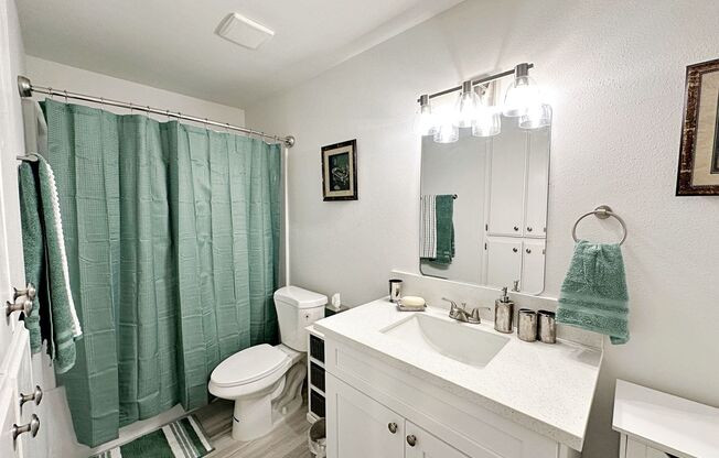 2 beds, 1 bath, $2,240, Unit # 206