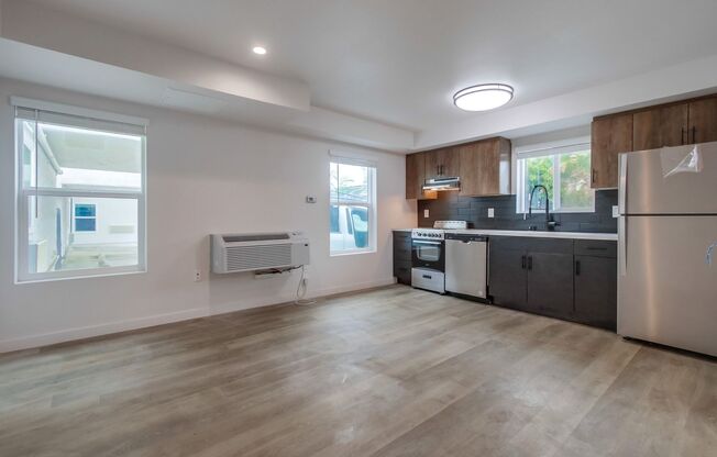 1 bed, 1 bath, 305 sqft, $1,955, Unit 4840-7