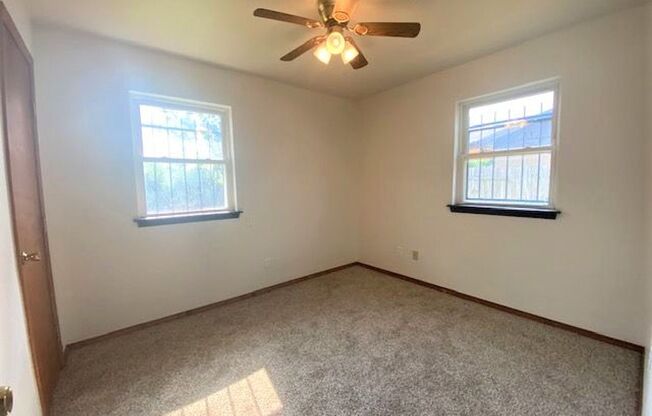 5332 monte dr, 3bed, 1bath, 1 car
