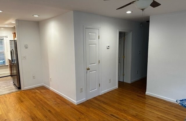 1055 OLD NORTHERN BLVD