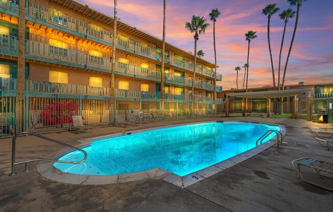 Royal ElCon Apartments