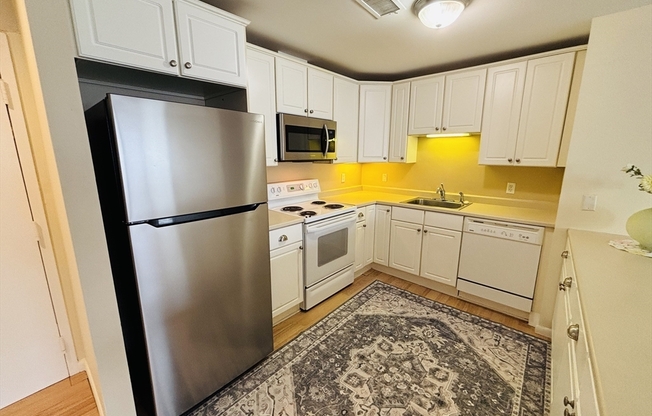 1 CAREY CIR
