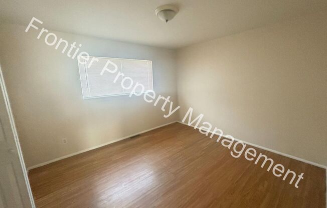 2 beds, 1 bath, $1,200