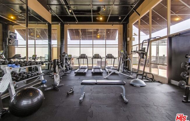 2 beds, 2 baths, 1,377 sqft, $4,900, Unit 702