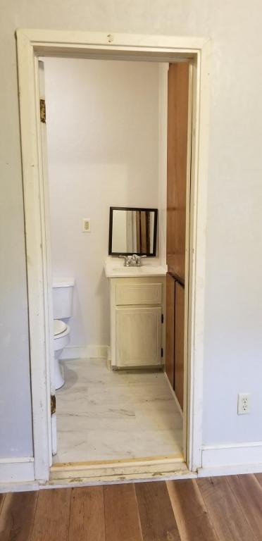 1 bed, 1 bath, 400 sqft, $650